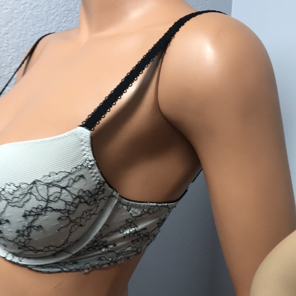 Victoria Secret padded Demi Bra S 32C - Picture 4 of 6